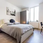 By Jo Apartment *